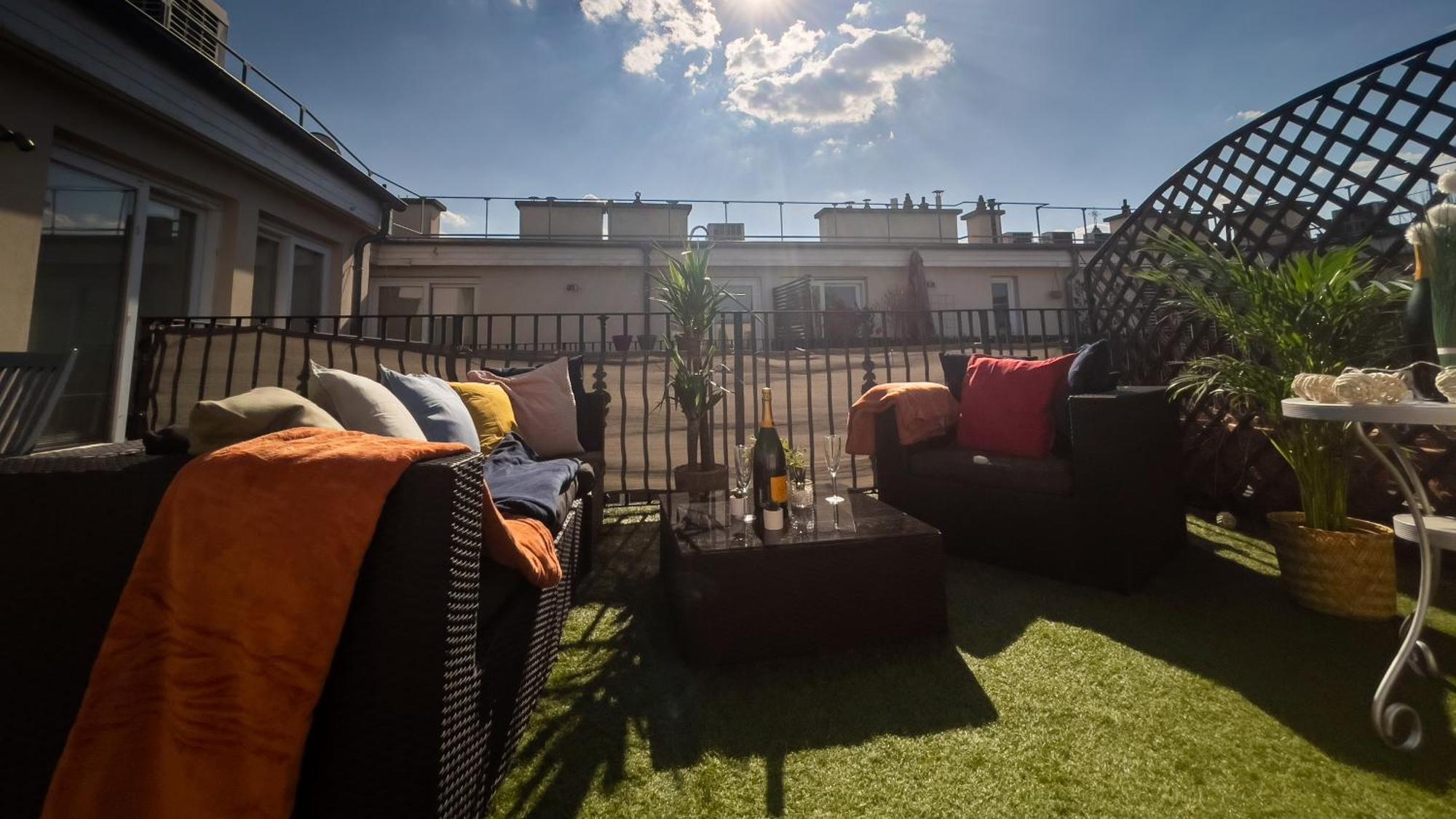 Luxurious Penthouse In The Heart Of บูดาเปสต์ ภายนอก รูปภาพ
